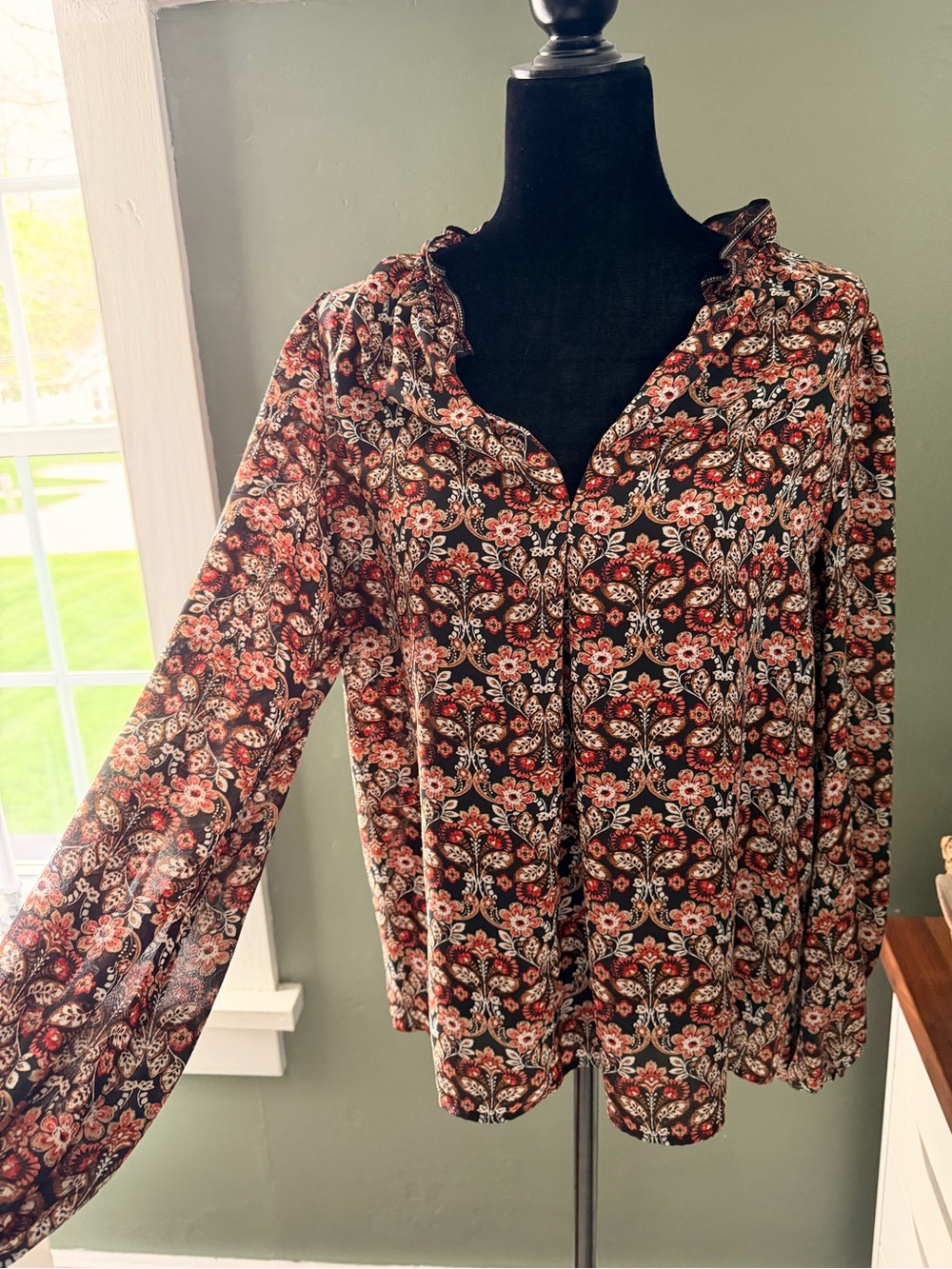 Max Studio Black Floral Ruffle V-Neck Blouse
